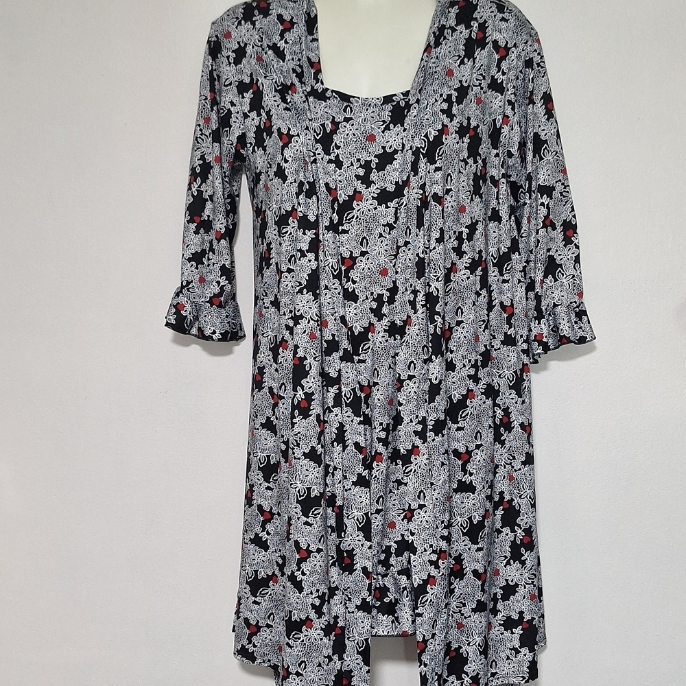Rene Rofe Gown and Robe Set. Black White Print